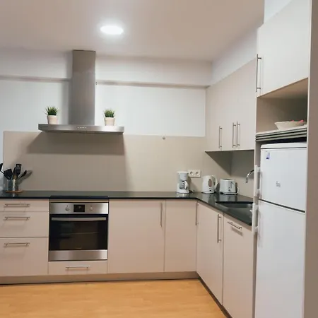 Familiar Reformado En Amara, Estadio Anoeta, Donostia-san Sebastian Apartment San Sebastian