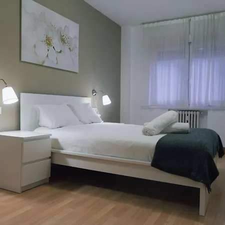 Amplio Reformado Con Garaje En Amara, Donostia-san Sebastian - Isabel Ii Apartman